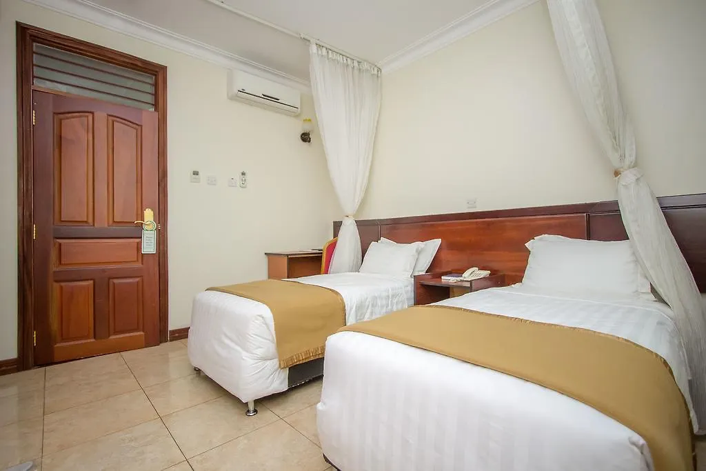 Casa Miltu Hotel Kampala 3*,