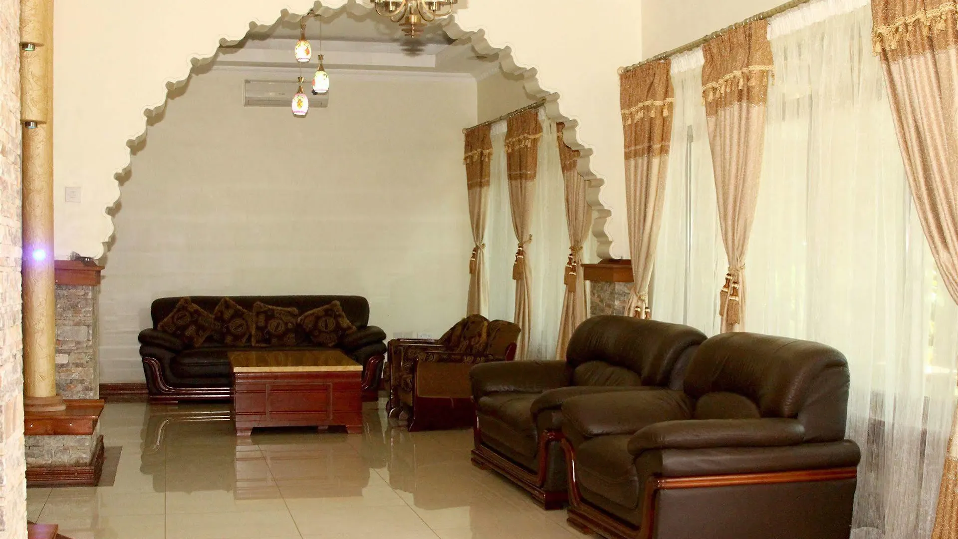 ***  Casa Miltu Hotel Kampala Uganda